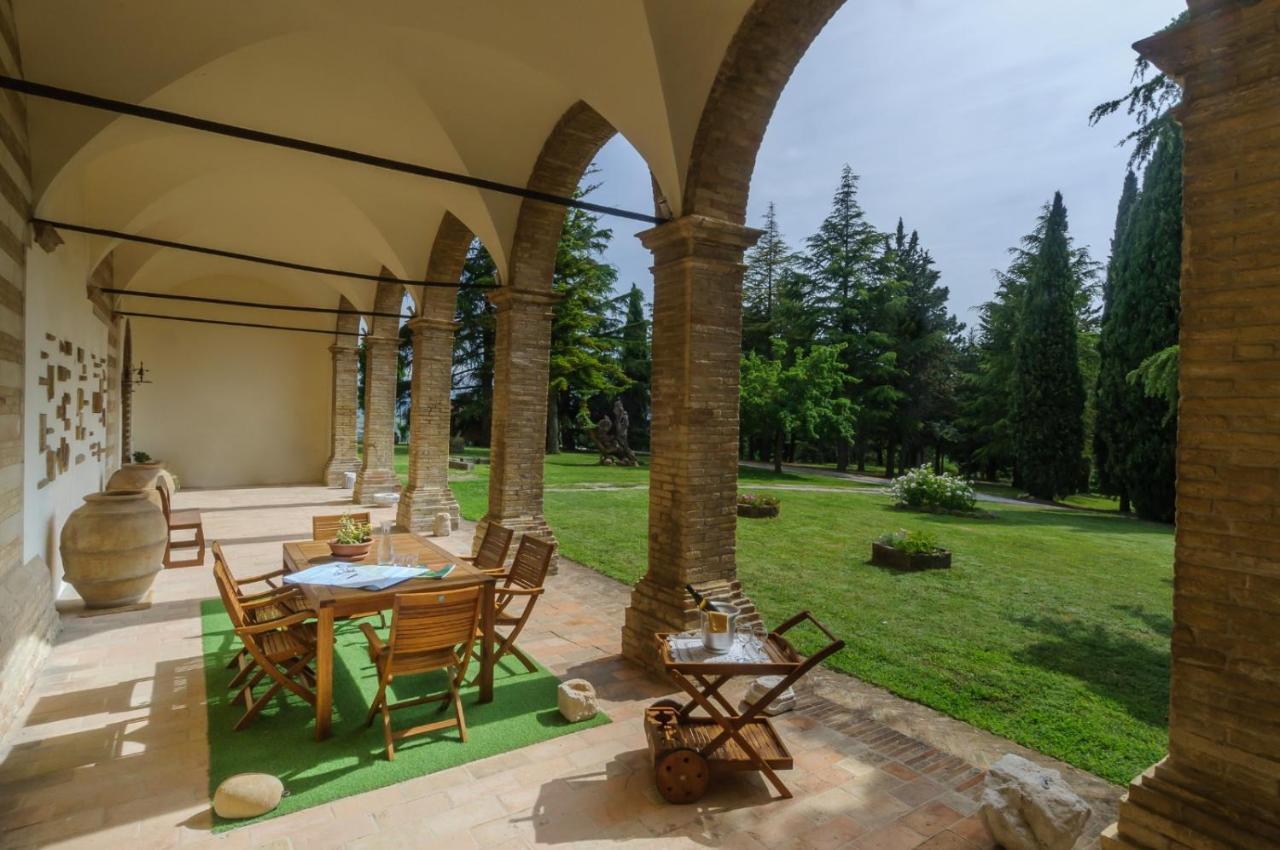Convento Di San Francesco Mondaino Bed and Breakfast Eksteriør billede