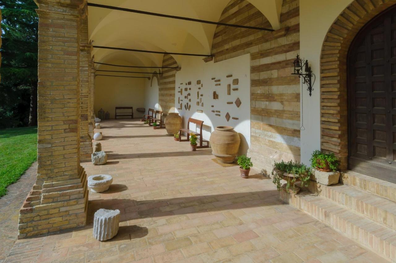 Convento Di San Francesco Mondaino Bed and Breakfast Eksteriør billede