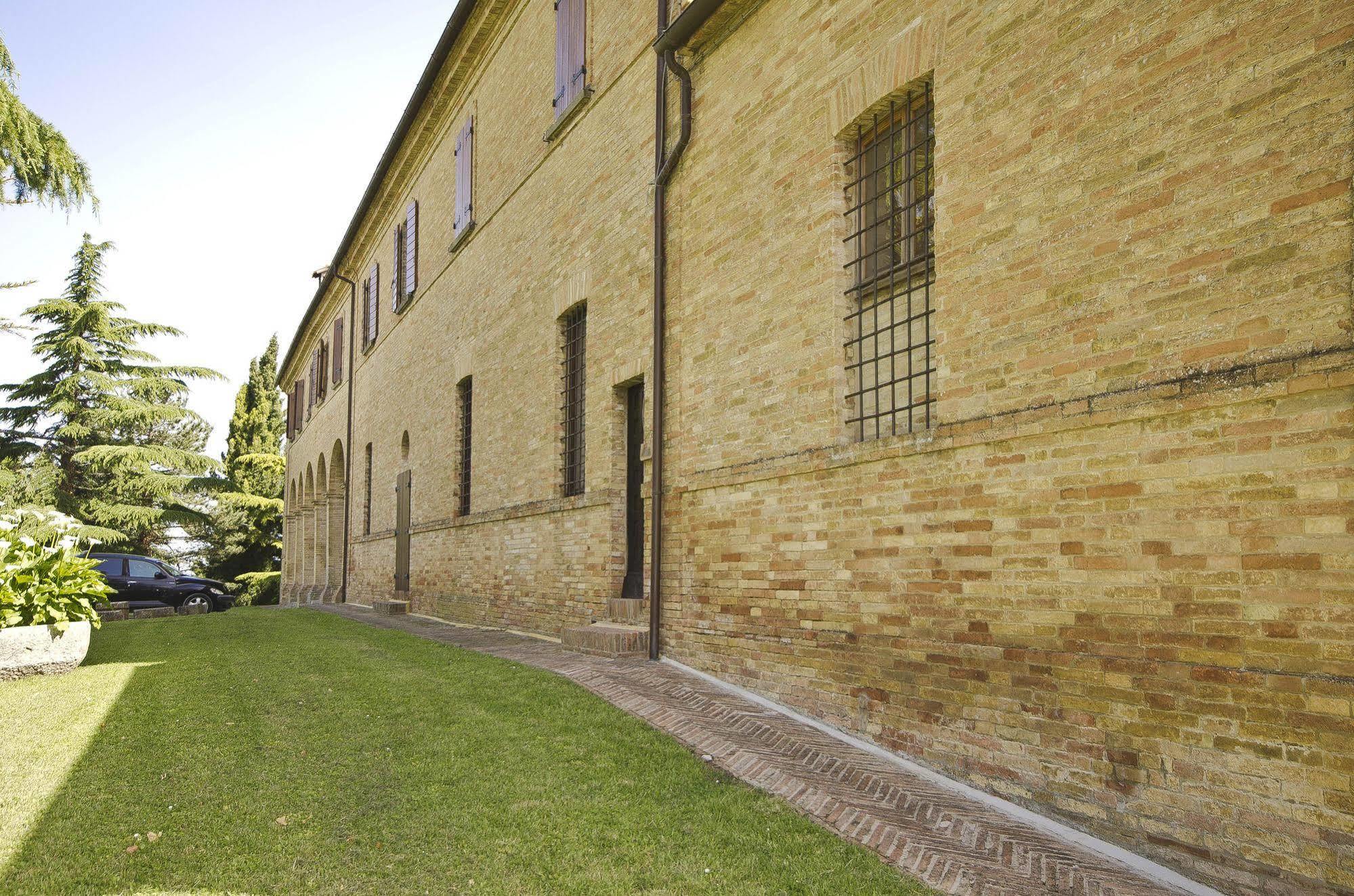 Convento Di San Francesco Mondaino Bed and Breakfast Eksteriør billede